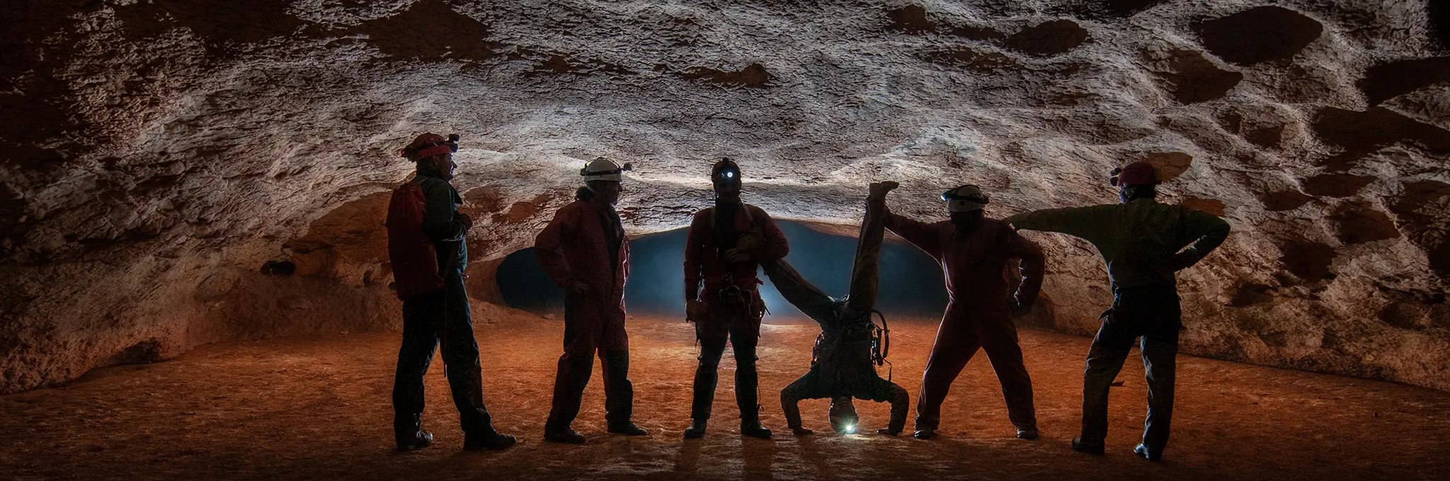 Les amis de l'ombre (Christian Roustan; Saint-Marcel; Speleo)
