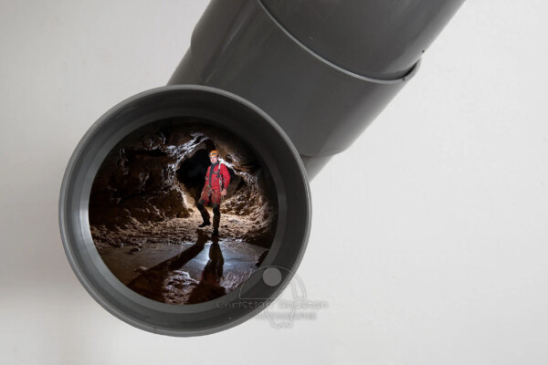 Tube, PVC, Noé Spéléo MUSIQUE. Voici le tube de l'année (Photomontage de Christian Roustan)