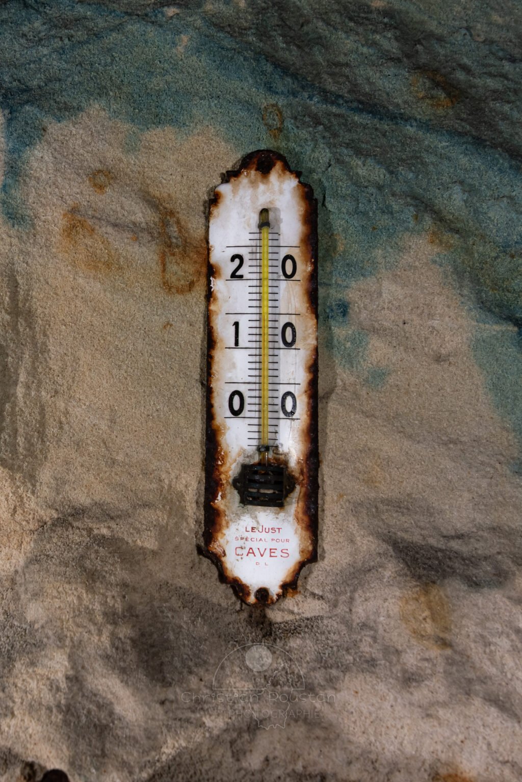 Thermomètre LE JUST spécial pour CAVES (Température constante de 15°C). (Carrière de Saint-Pancrace, Gard)