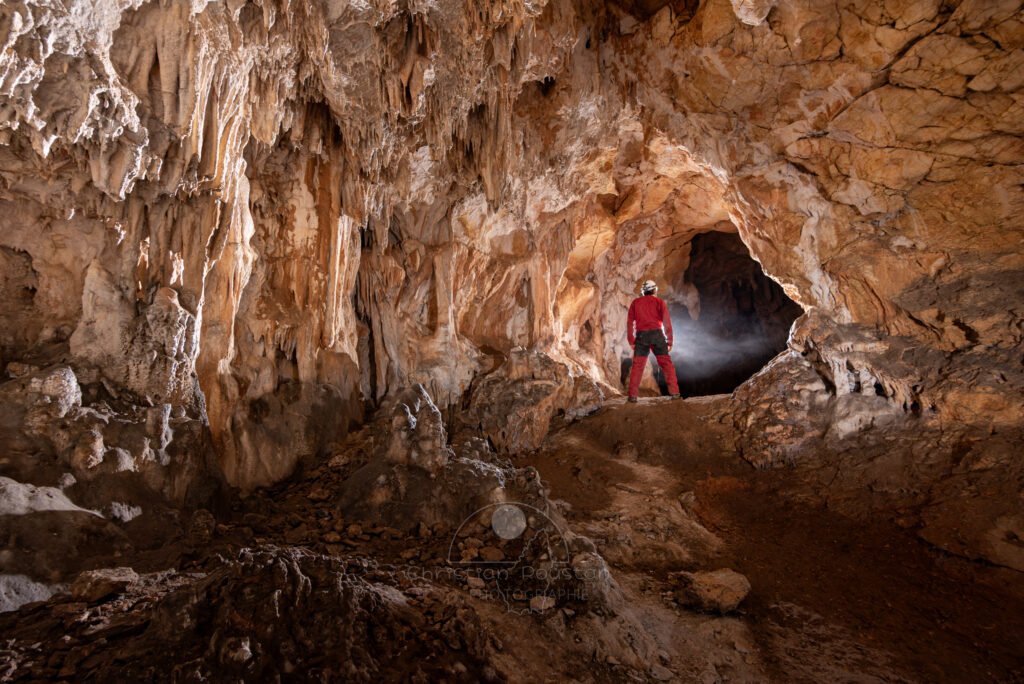 Galerie d'entrée (Grotte de la Pascaloune, Ardèche)